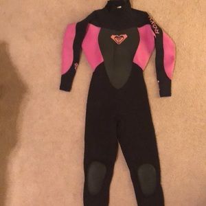 Pink Roxy Wetsuit 🌊